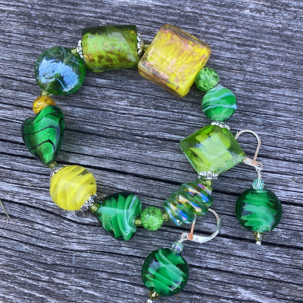 NWT Lampwork Glass Stretch & Swarovski Crystal Elastic Bracelet & Earrin…